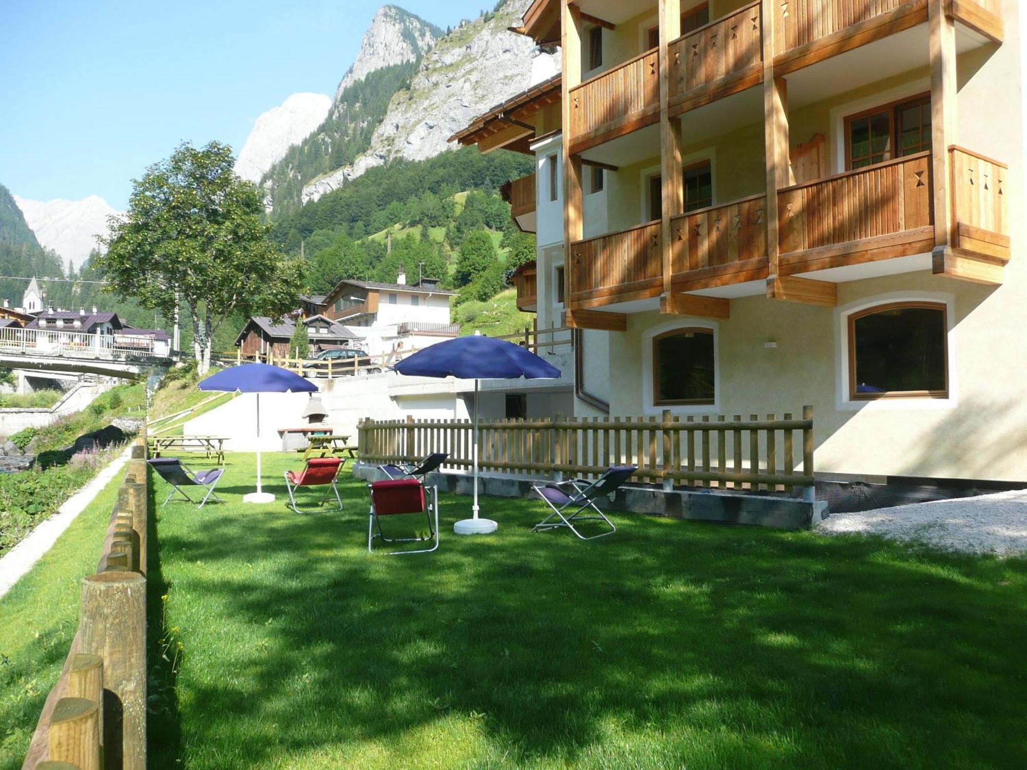 Apartments Sol E Nef Рока Пиеторе Екстериор снимка