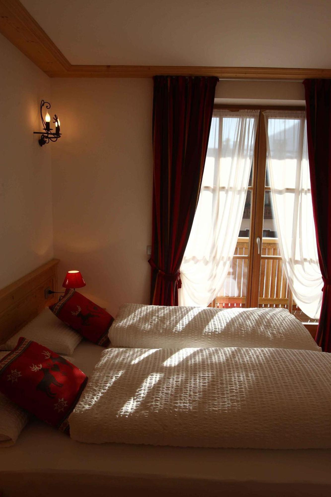 Apartments Sol E Nef Рока Пиеторе Екстериор снимка