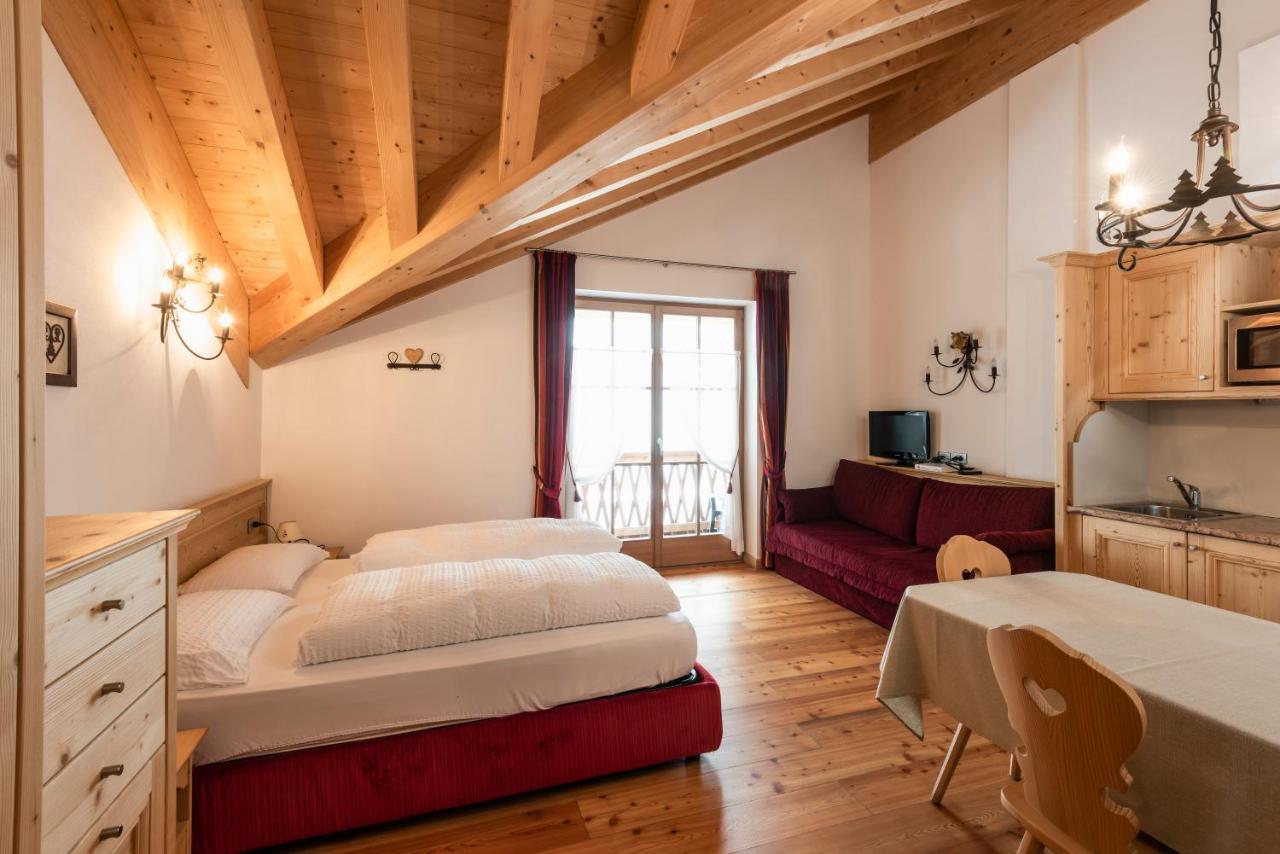 Apartments Sol E Nef Рока Пиеторе Екстериор снимка
